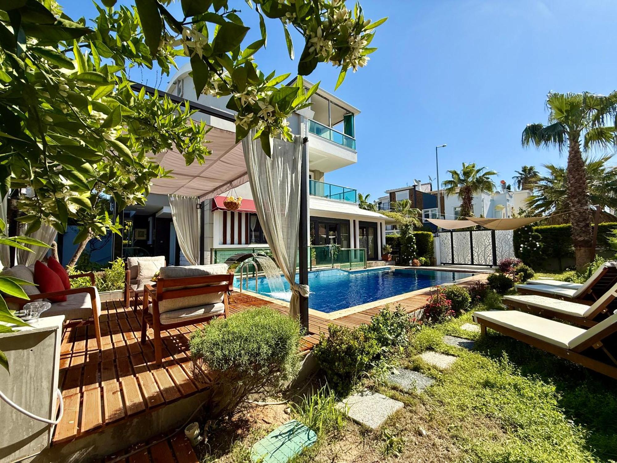 Annabèll1 Havuzlu Jakuzili Triplex Lux Villa Belek